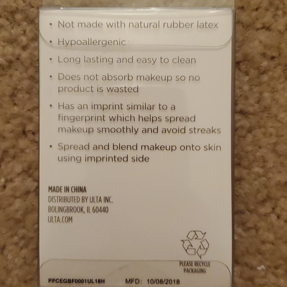 Makeup applicator - Picture 2 of 2